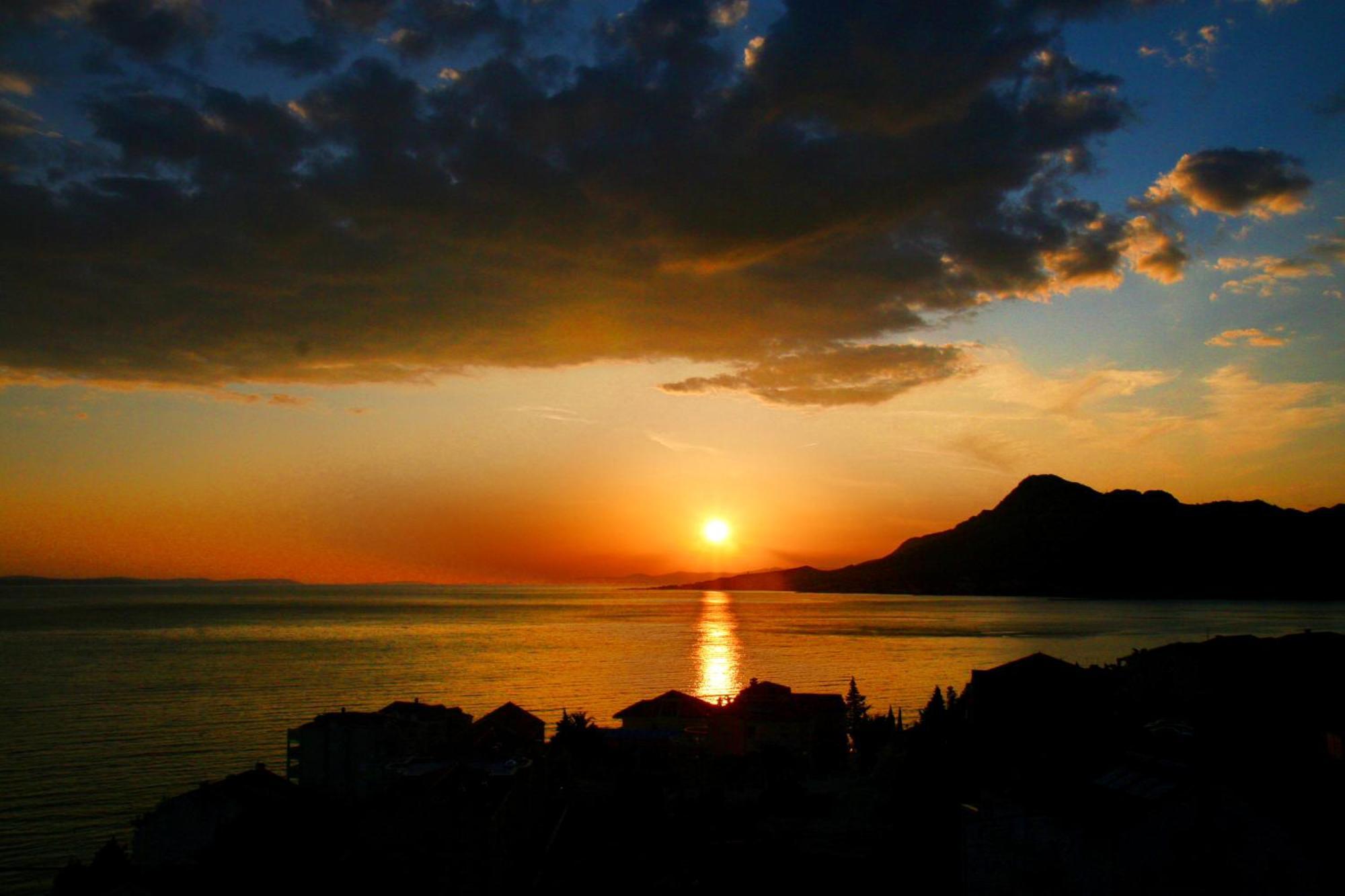 Apartmani Miljak Omiš Exterior foto