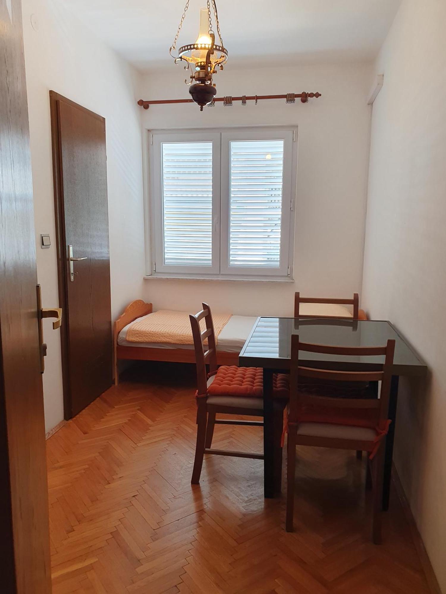 Apartmani Miljak Omiš Habitación foto