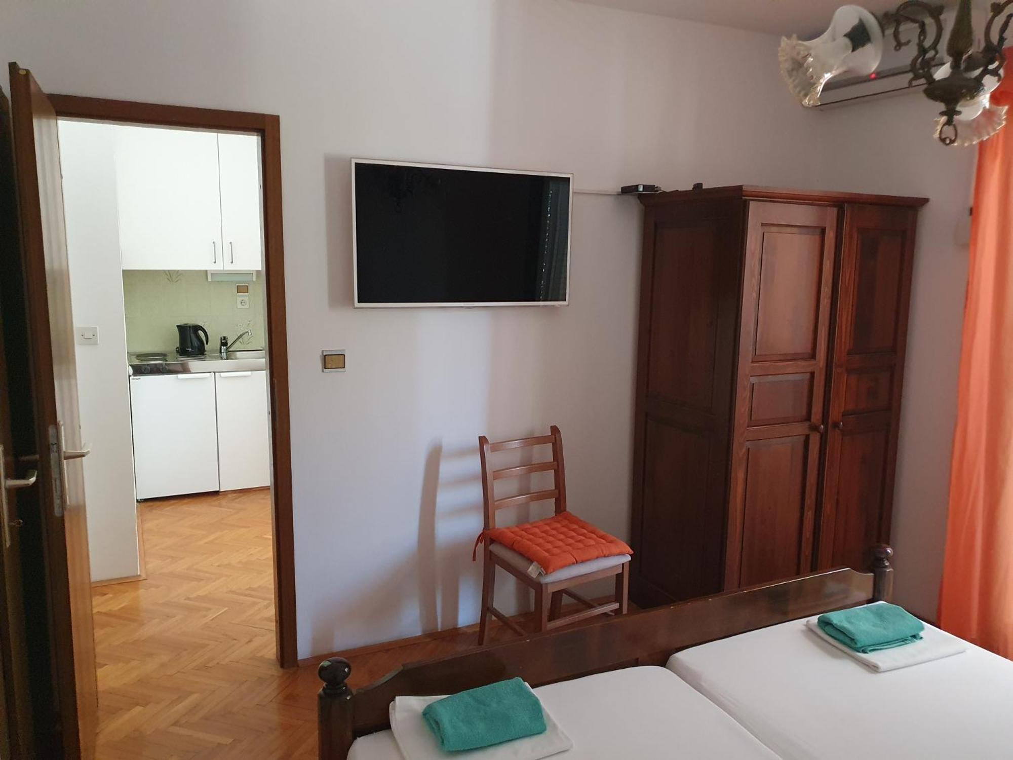 Apartmani Miljak Omiš Habitación foto